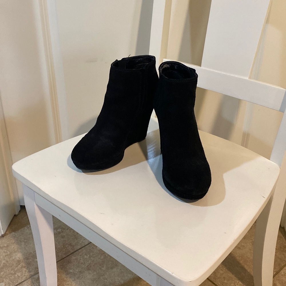 Jessica Simpson booties